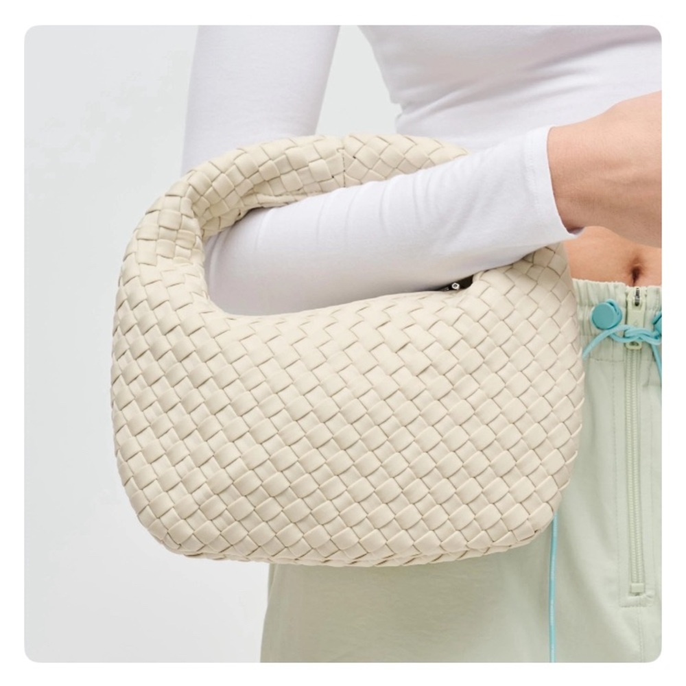 Woven Handle Shoulder Bag in Cream